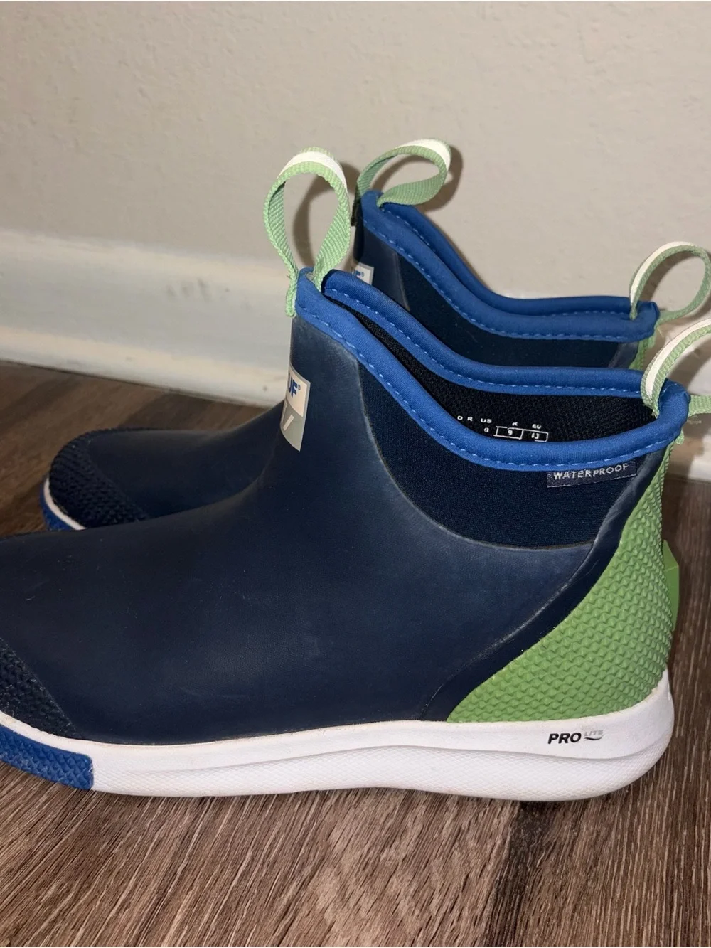 XTRATUF Men’s Waterproof Slip On Ankle Rain Boots Blue Green White Sz 10